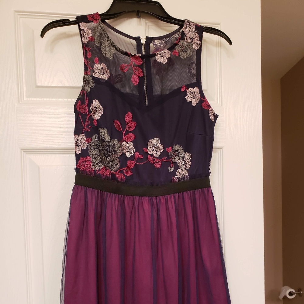 Junior's dress